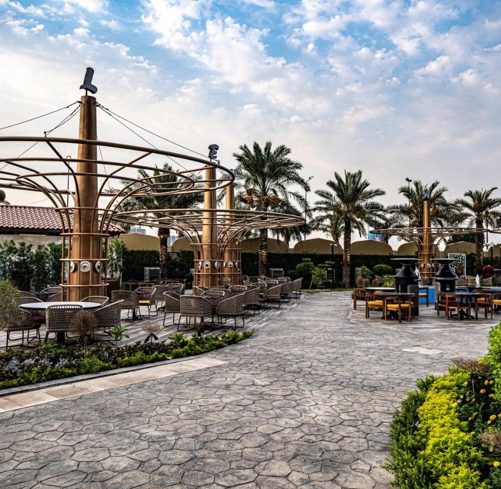 فندق Babylon Rotana